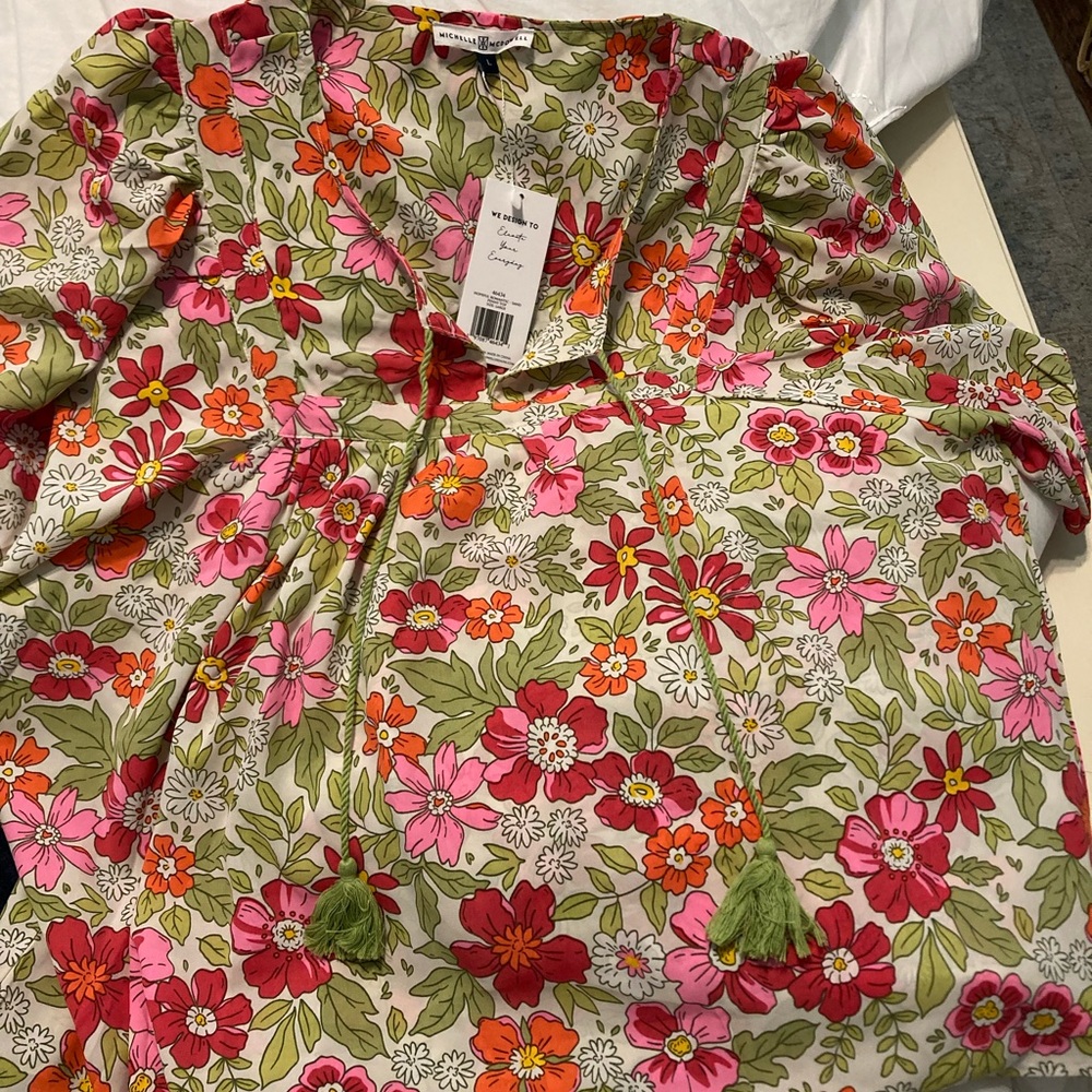 Michelle McDowell floral top large, beautiful colors for summer NWT